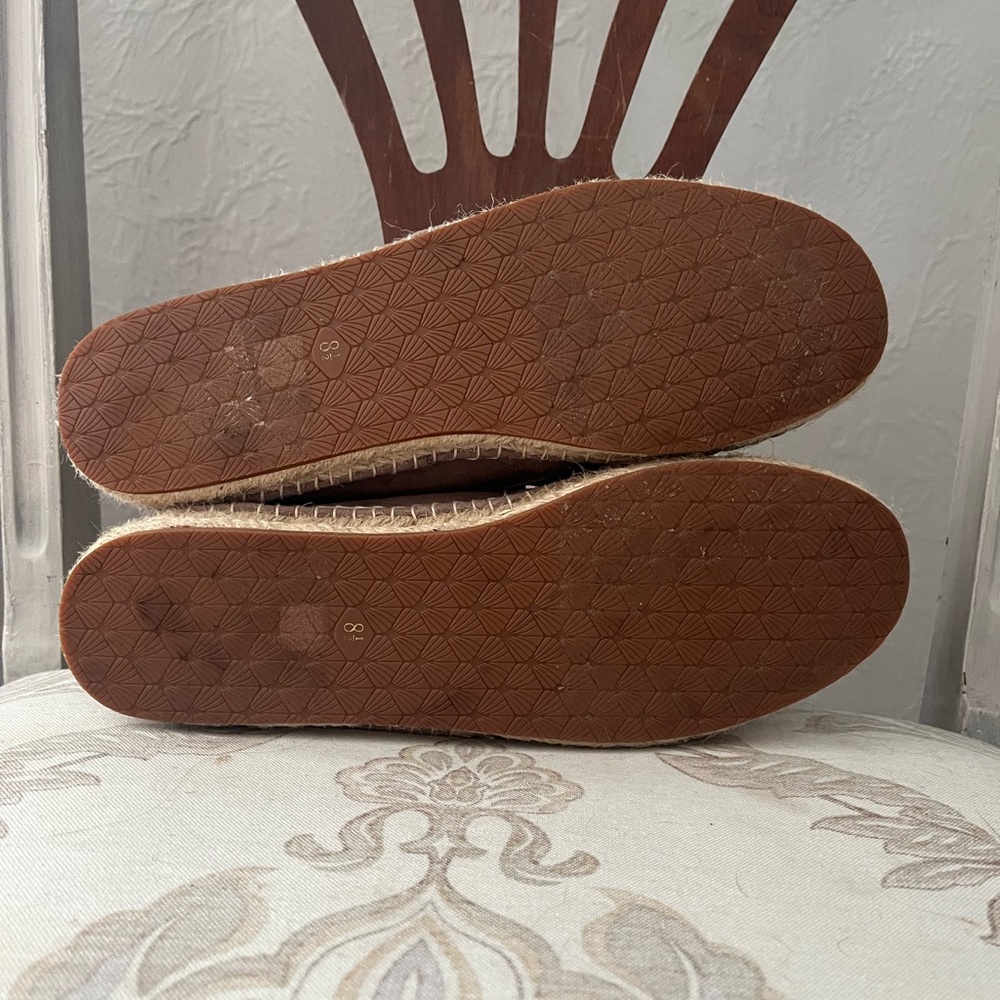 Ariat Unbridled | “Joy” suede, espadrille flats tassel women’s size 8.5 - Picture 5 of 7